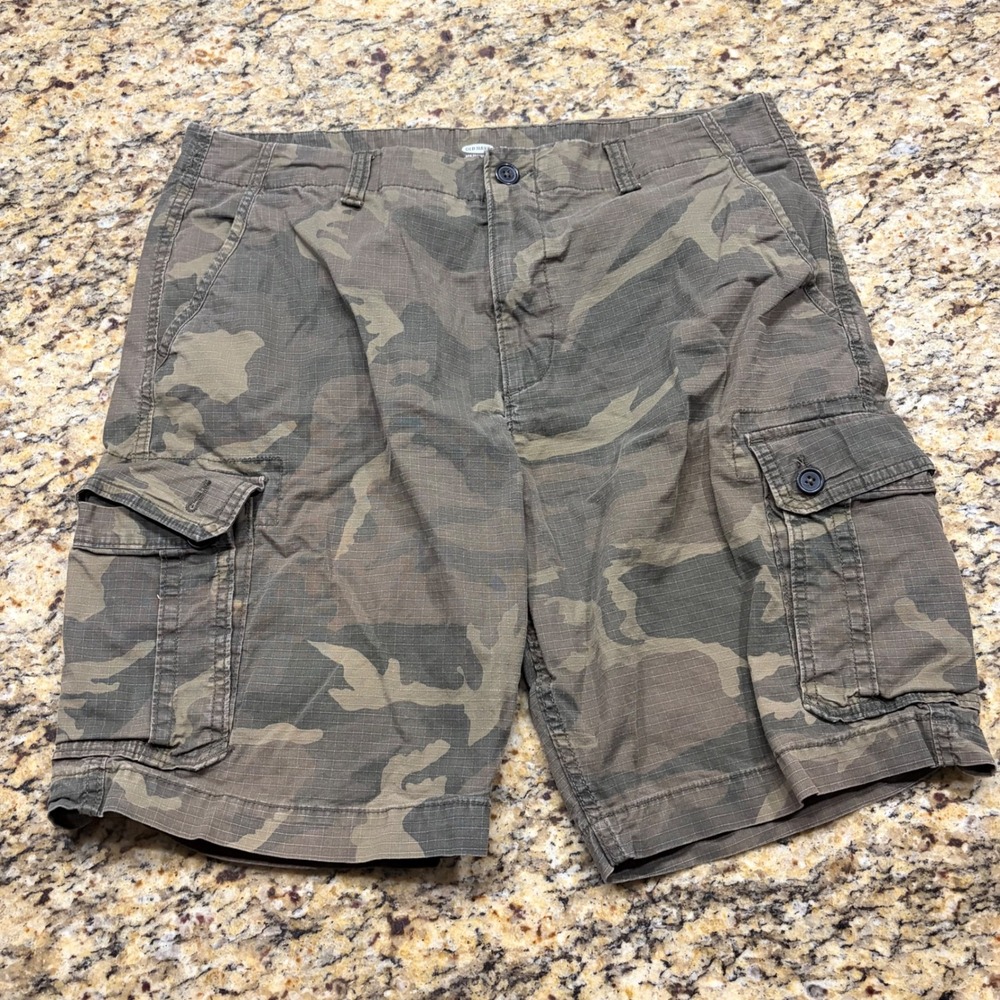 Old Navy Mens Camo Cargo Shorts Green Ripstop Size 38 Camouflage Casual Outdoor